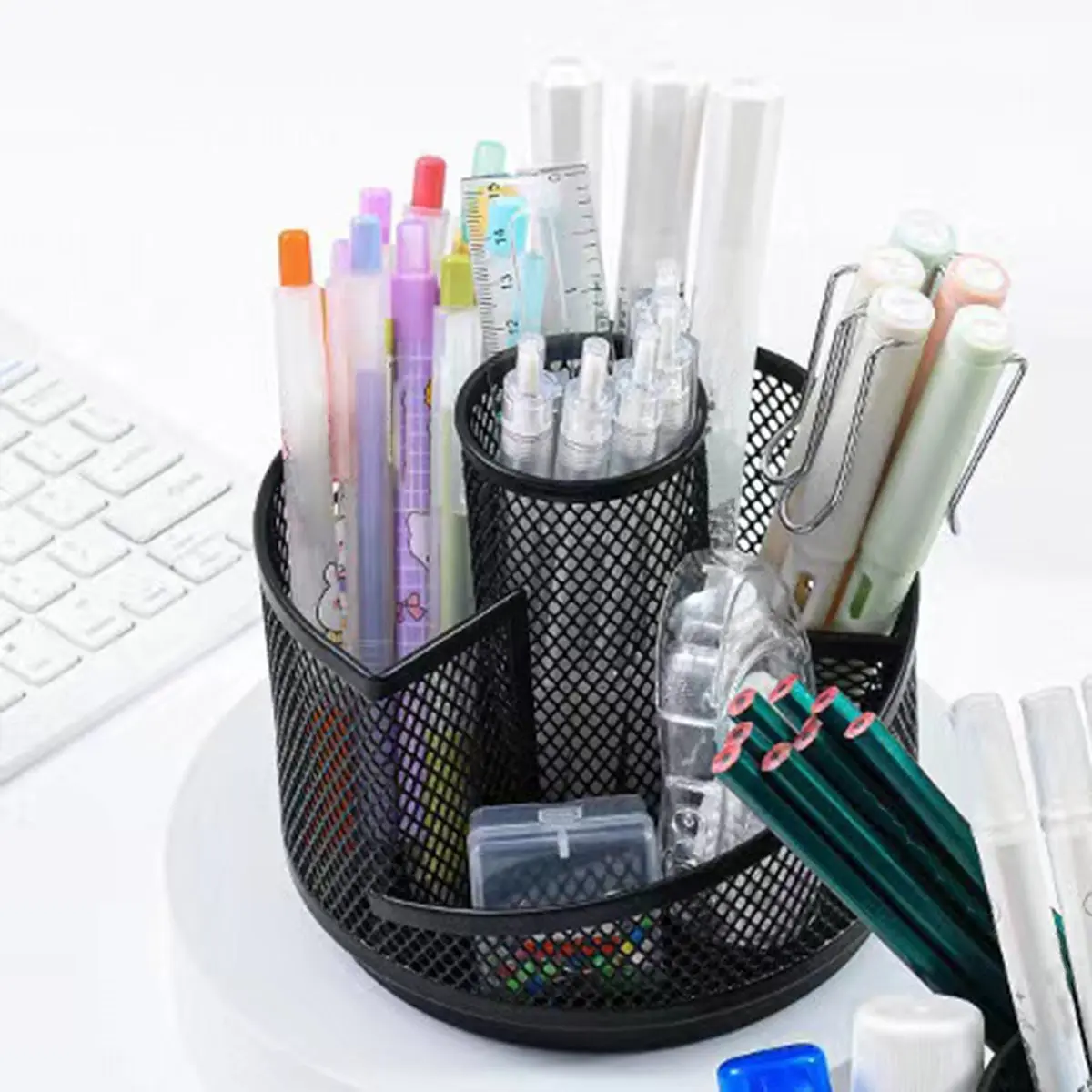 1pc suporte de caneta rotativa desktop caixa de armazenamento multifuncional mesh360 graus rotação livre caneta titular material de escritório
