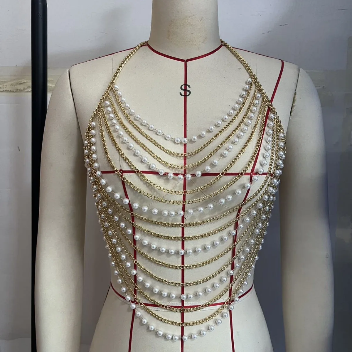 Handmade Multi-layer Gold Metal Halter Plastic Pearls Vest Crop Tops Bra Chain Hollow Out Sexy Beach Corset Top Bra Body Jewelry