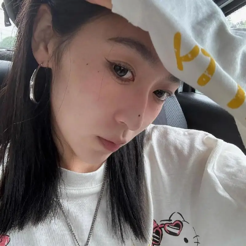 Sanrio Kawaii Hello Kitty Basisshirt met lange mouwen Anime Cartoon Schattig Zacht Comfortabel Casual Veelzijdig Los Katoenen Meisjestop