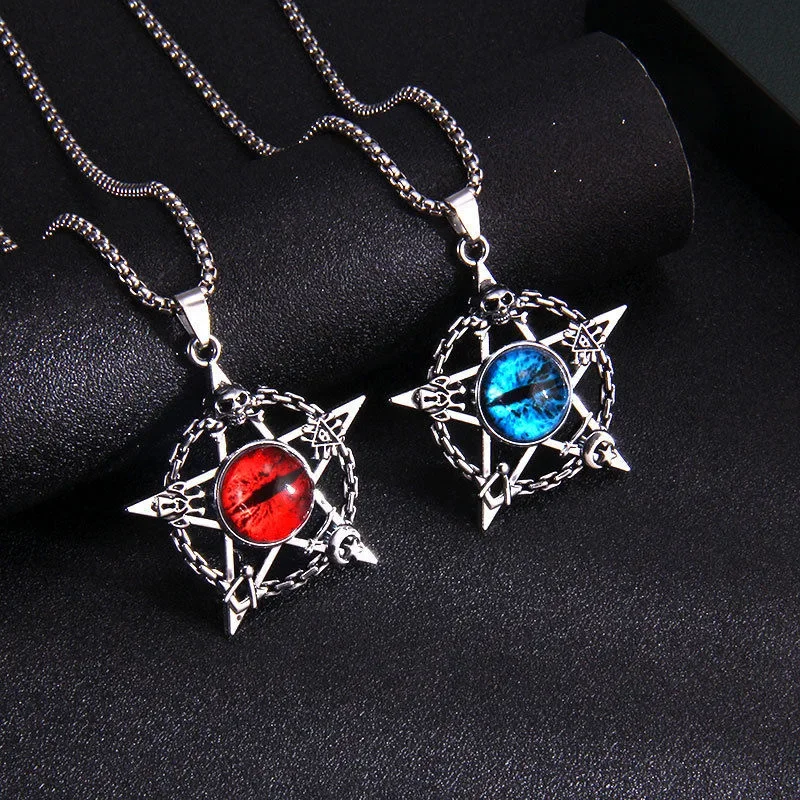 

New European and American retro style vintage skull demon eye necklace trendy hip-hop punk pentagram magic pendant