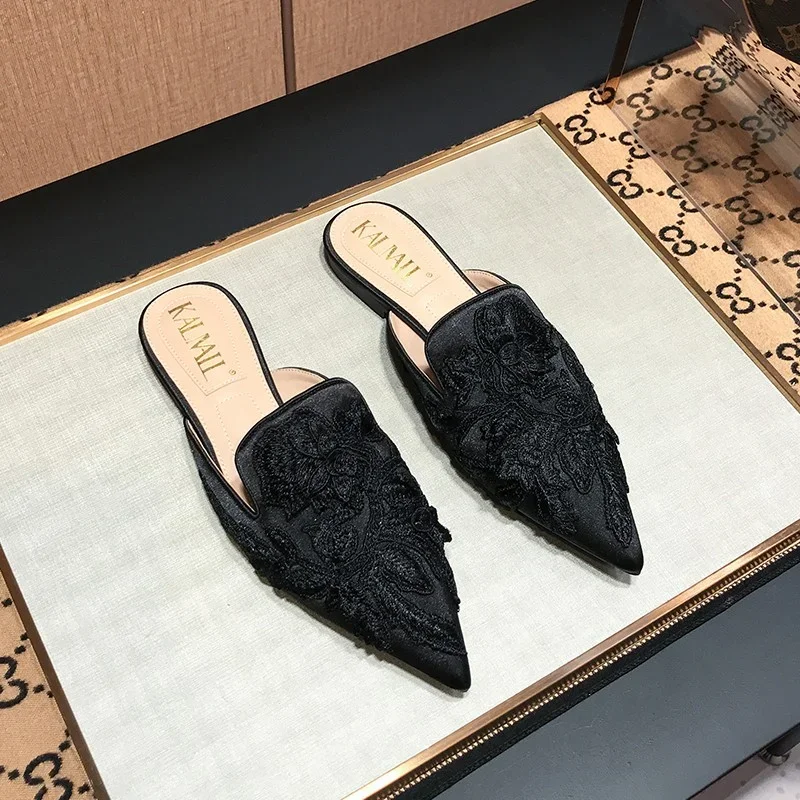 Fashion 3d Embroidery Mules Women Fur Slippers Velvet Shoes Ladies Low Heel Flower Decoration Sandals Women\'s Flip Flops 41 Size