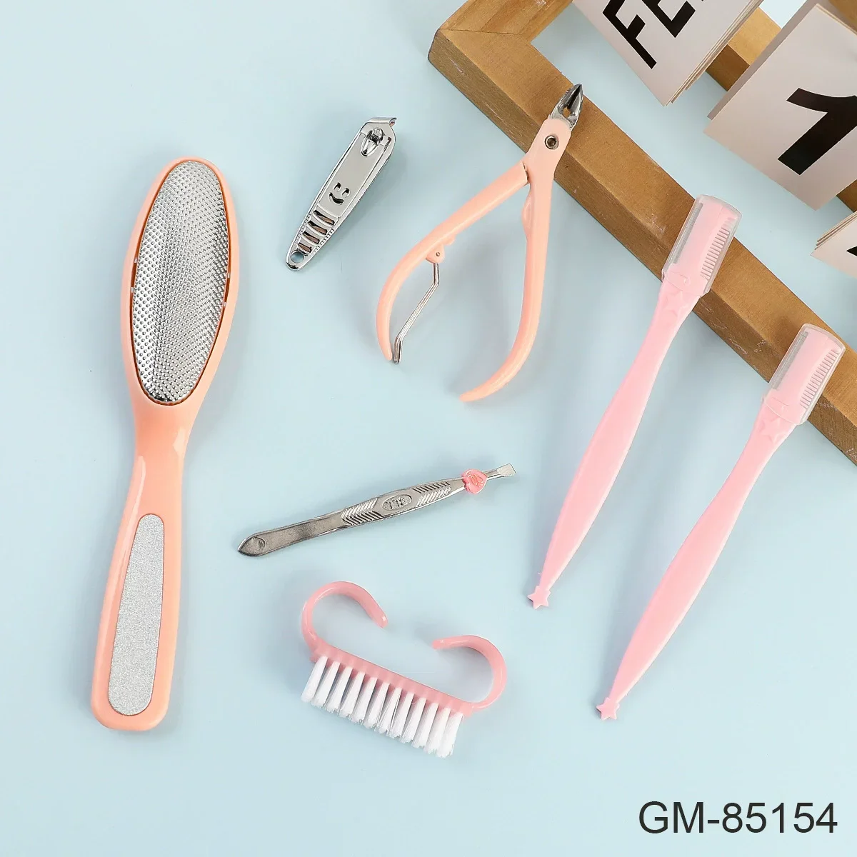 مجموعة أدوات تشذيب وتلميع الأظافر من الفولاذ المقاوم للصدأ، مجموعة ماكينة قص كاملة محمولة مكونة من 7 قطع للعناية المثالية بالأظافر