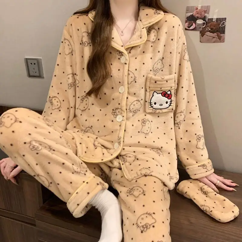 

Комплект пижамы Hello Kitty Sanrio из кораллового флиса и фланели для женщин, домашняя одежда на осень-зиму, утолщенный, с милым мультяшным принтом, теплый, уютный и комфортный