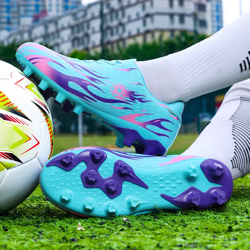 

New Fashion Printed Childrens Football Sneakers Size 33-43 Long Spikes Futsal Cleats Boys Professional Soccer Shoes Kid Trainers