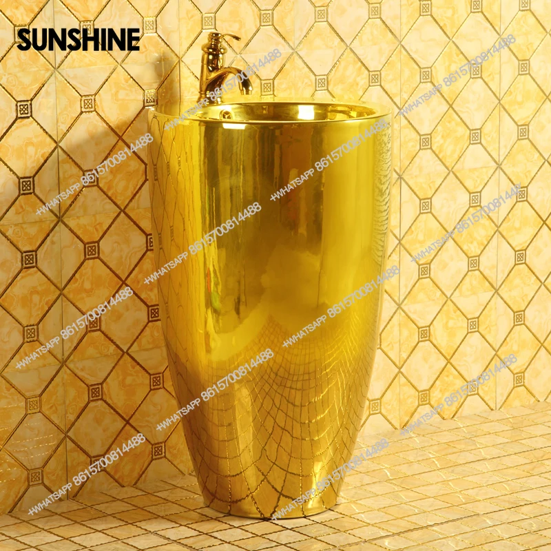 New European-style golden column wash basin, bright golden texture integrated floor design bathroom