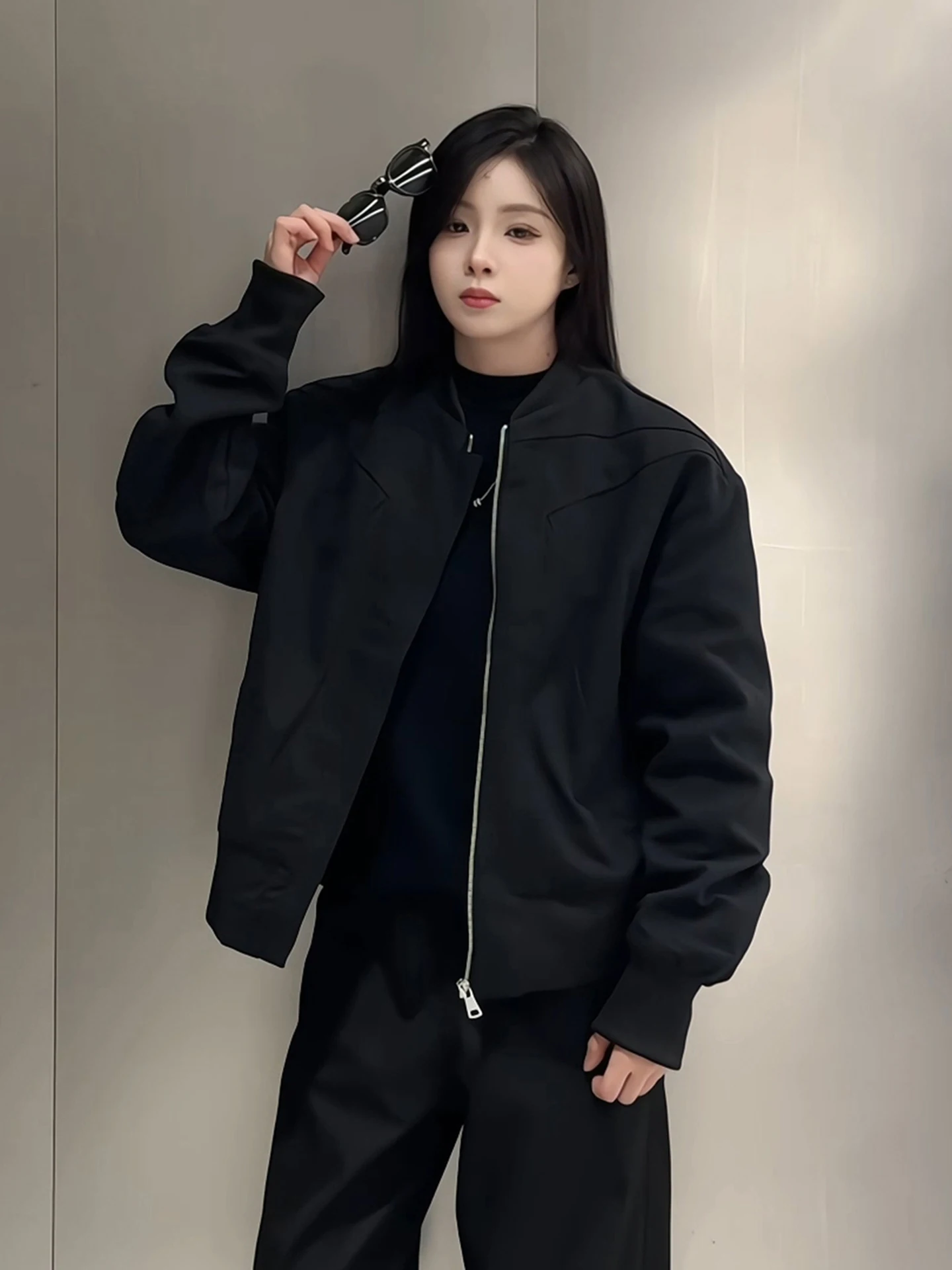 

Мужская осенняя куртка оверсайз из хлопка в стиле пэчворк, с элементами деконструкции, в молодежном тренде, модель Balame Sle