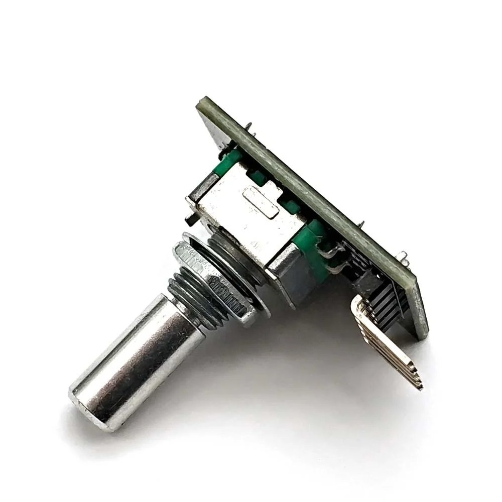 Encoder giratório do sensor com a linha giratória do codificador do botão KY-040 do eixo do interruptor