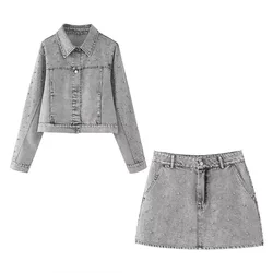 In spring and summer of 2024, the new women's artificial pearl denim jacket & skirt suit