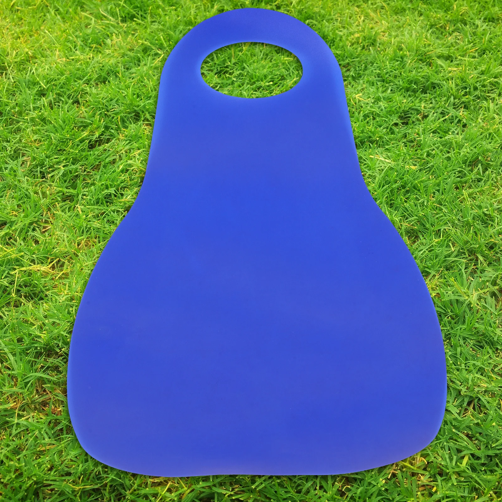 

1pc Foldable Snow Sled Board Lightweight Plastic Sliding Mat For Grass Sand Winter Skiing Outdoor Adventure Reusable Skating Mat