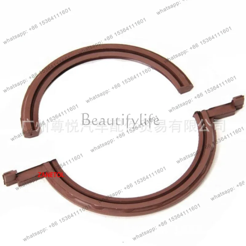 

4.0L '99-04 Automotive crankshaft rear oil seal 4778126AA