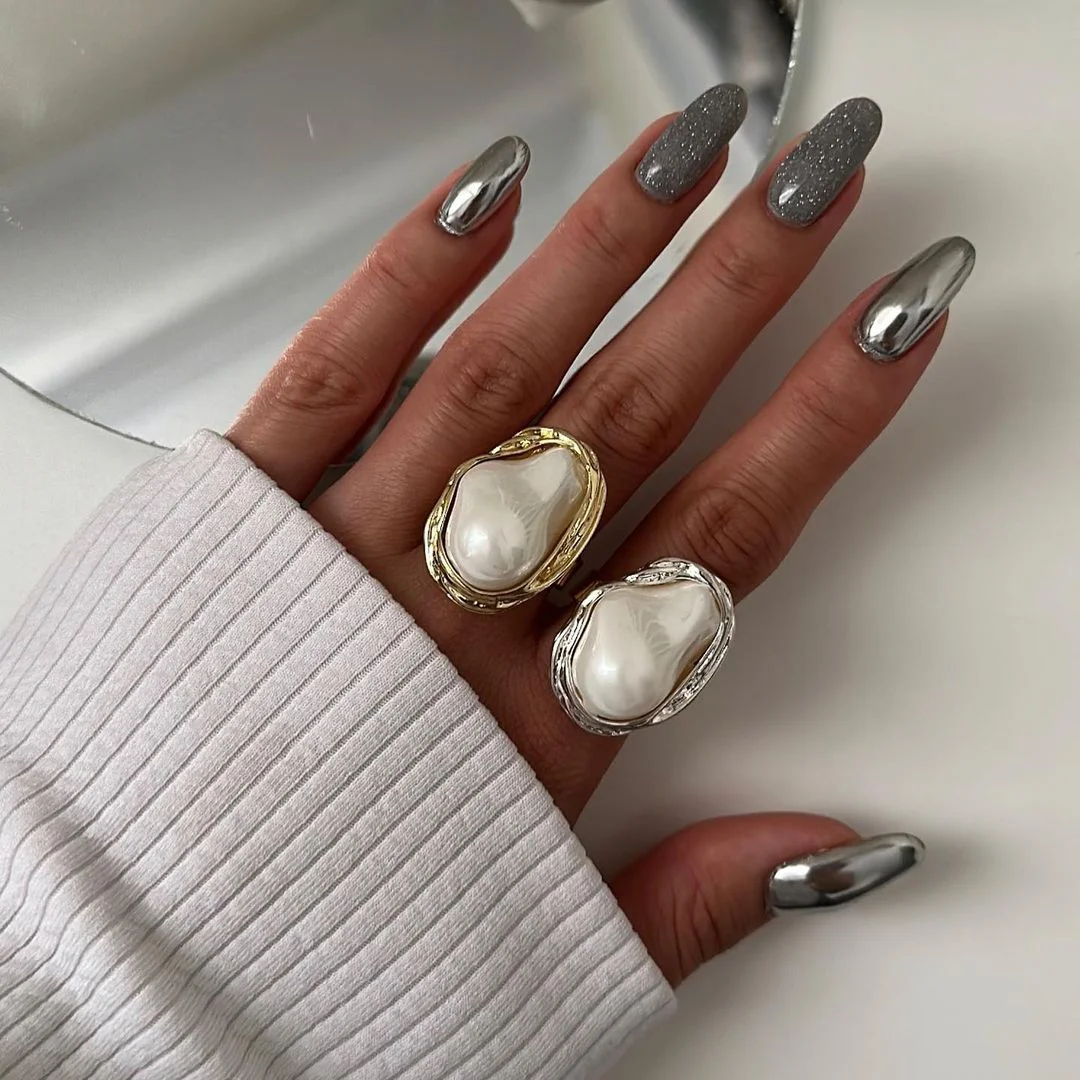 Uworld Baroque Big Pearl Stainless Steel Fashion Ring 18K Gold Color Charm Stylish Vintage Jewelry for Women Gala Gift