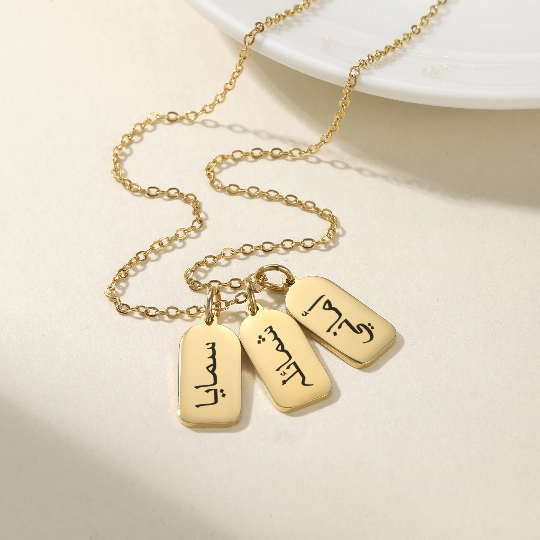 Custom Arabic handwritten label necklace English name memorial personalized gift handwritten jewelry Mother's Day jewelry