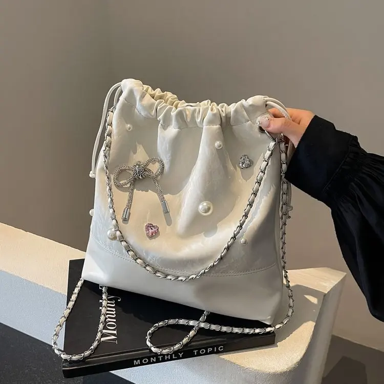 

Chic 2025 Quilted Crossbody Bag for Women, Elegant Top Handle Sling, Fashionable Bag with Inner Pocket for Daily & City Dating​