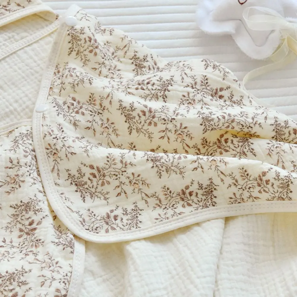 

Bear Printed Infant Hooded Towel Wrap Blanket Soft Texture Cloak Baby Swaddle Cloth Breathable Material Single Layer