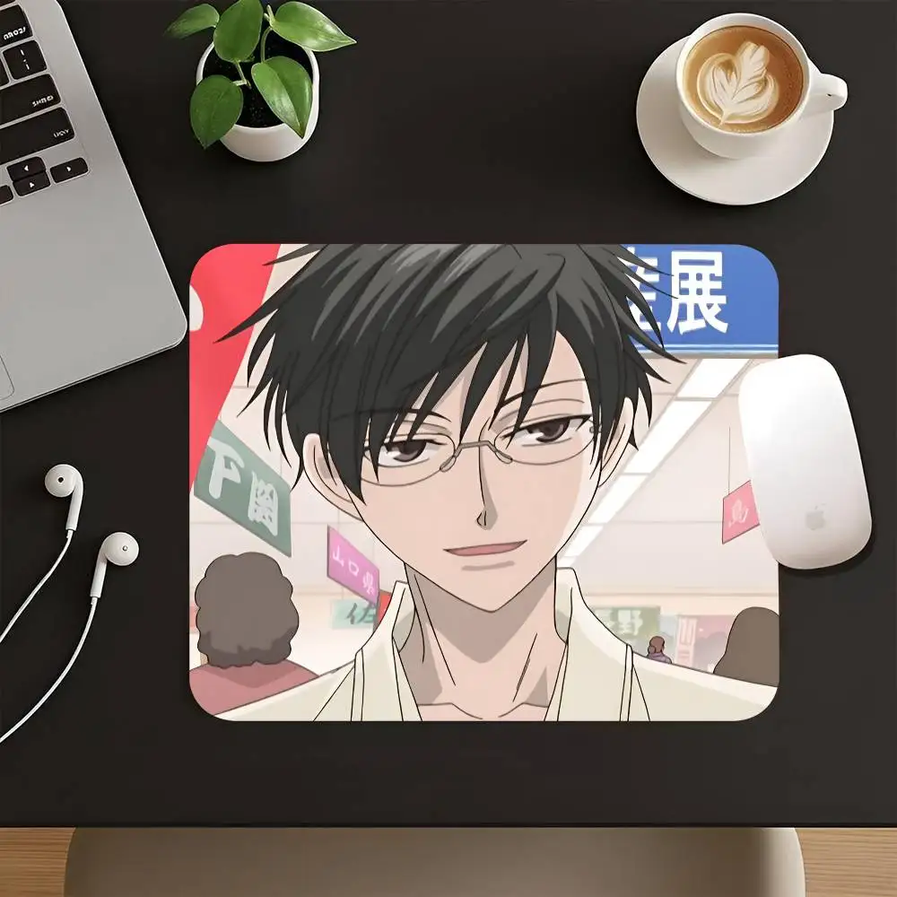 Suoh Kyoya Mousepad Small LockEdge Mouse Pad For Gamers Computer Desk Pad Rectangular Anti-slip Rubber
