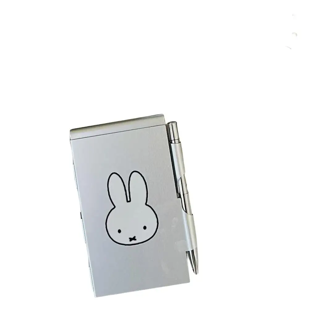 ミッフィー ポータブル アルミニウム合金製ノートブックはコンパクトでミニなので、ペン、ノート、ポケットブック、空白のスペースを持ち運べます。