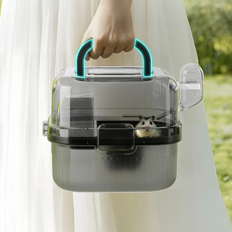 

Клетка для хомяка, портативная полупрозрачная полипропиленовая клетка с беговыми колесами, большая космическая клетка для хомяка, товары для домашних животных с бутылкой для подачи воды
