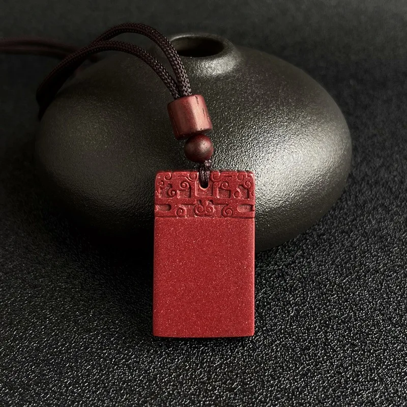 

Wushi Pendant High Content Purple Gold Sand