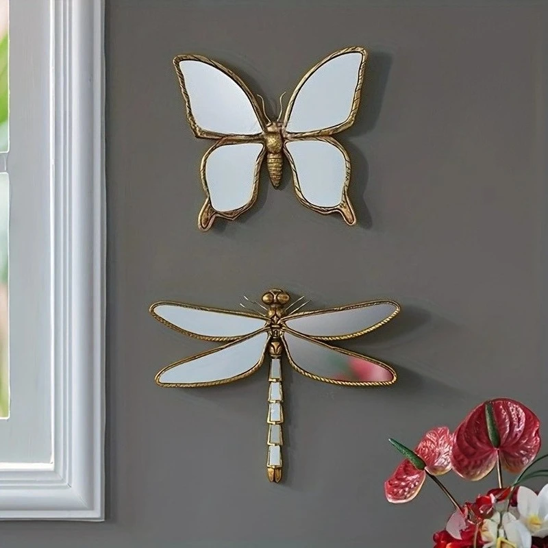 

Vintage Style Dragonfly Wall Hanging Distressed Resin Butterfly Decor Living Room Background Wall Art Handcrafted Home Ornament