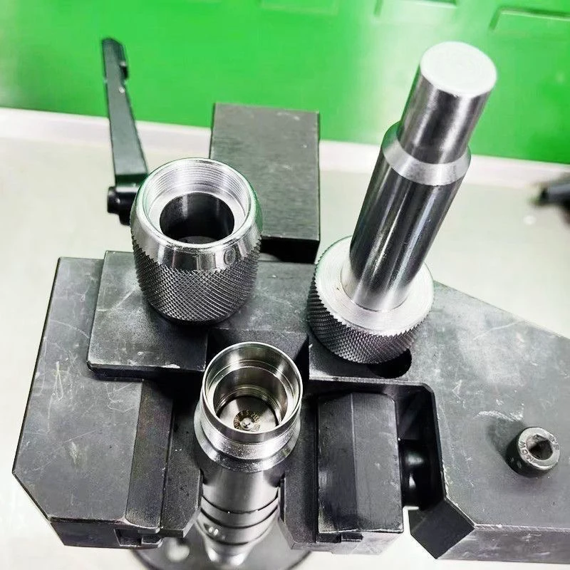 110/120 Fuel Injector Assembly Installation Fuel Injector Valve Assembly Installation Tool Matching Special Tool