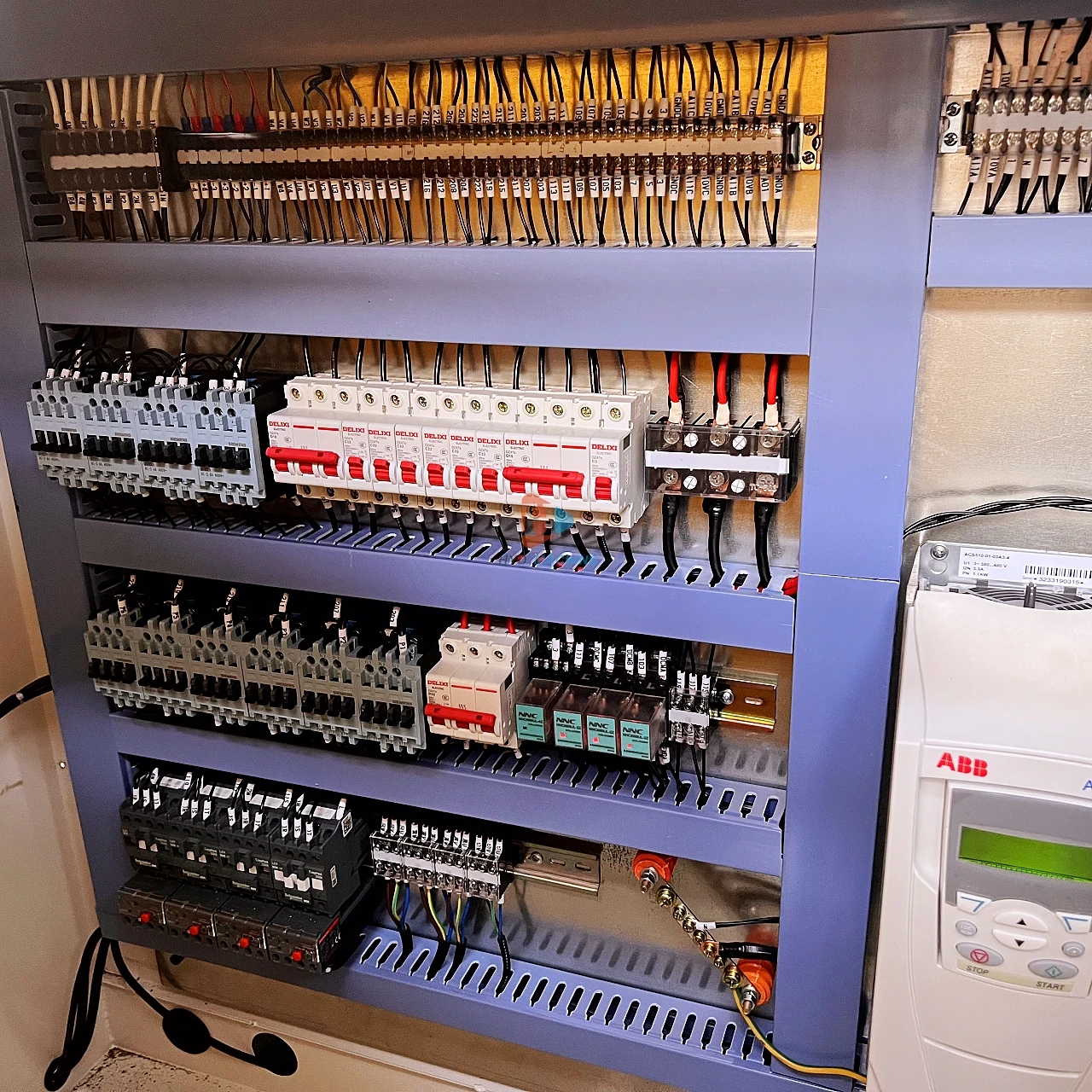 Plastic Granule Extruder Single Double Screw Extruder  Pe Abs Pvc Pc Pmma Soft Transparent Extrusion Machine