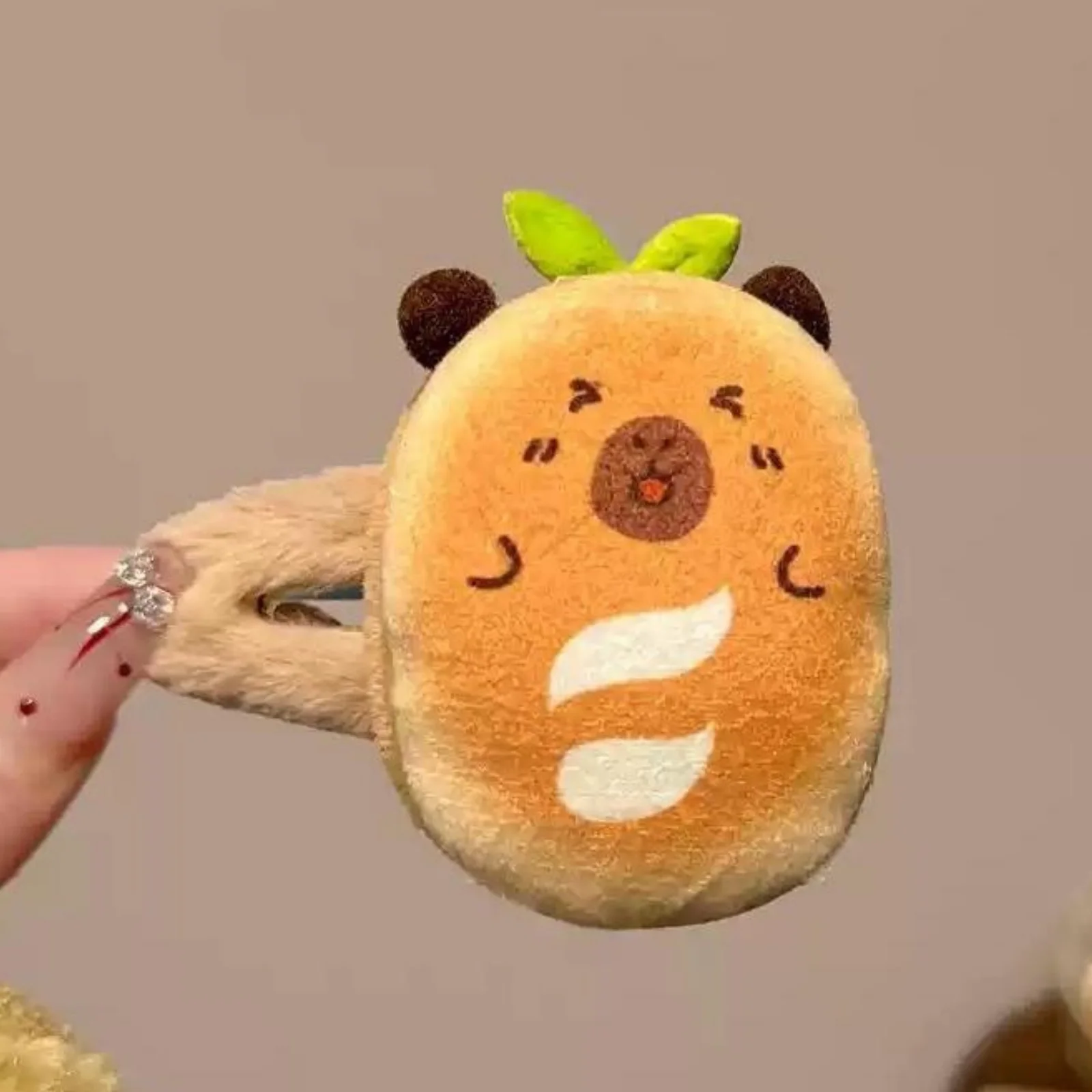 1/4-teiliges Plüsch-Haarspangen-Set für Lebensmittel – thematische Haarspangen, 4-teiliges Brot-, Burger- und Gebäckdesign, niedliche Haarnadeln für Kinderfrisuren – Detail 3
