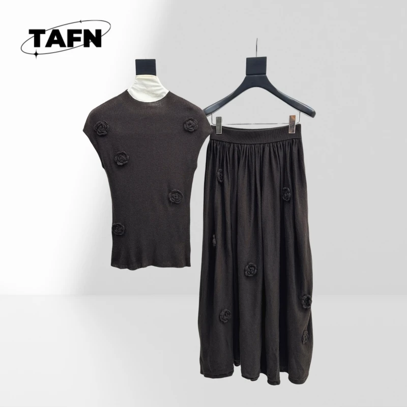 طقم تنورة نسائية كاجوال، عصري ومريح للأيام الدافئة، مثالي للاستخدام اليومي والليل AI1330