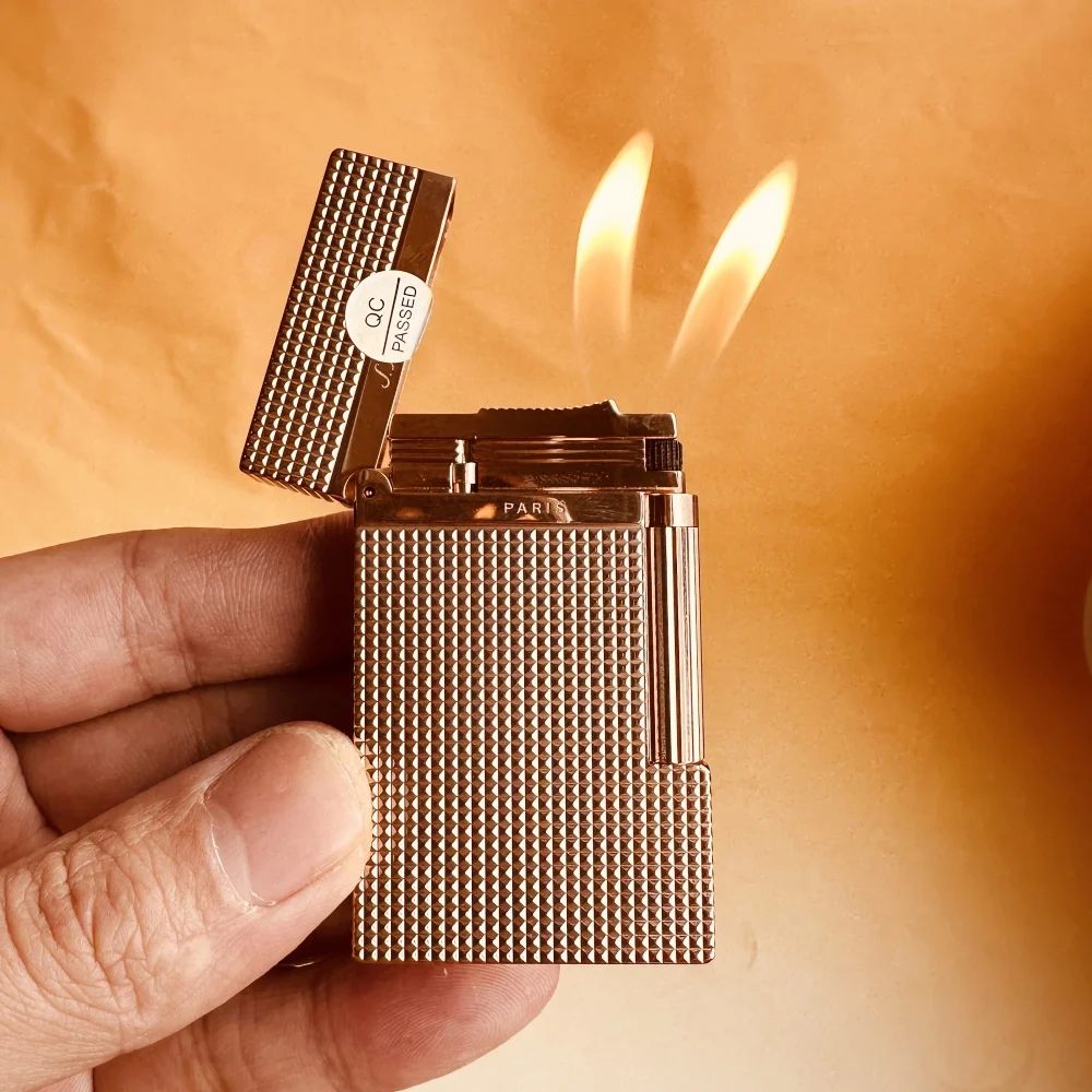 Dupont lighter Luxe merk aansteker, met een helder en luid geluid, een perfect cadeau voor mannen, inclusief gepersonaliseerde accessoires. Dupont  Logo