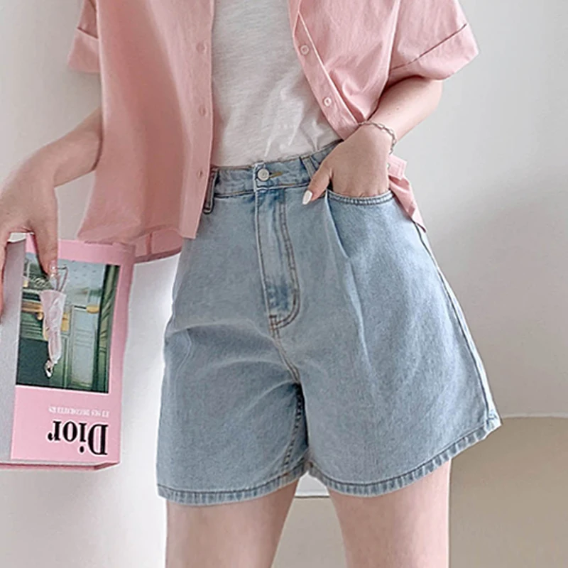 [마끼] Light Pin-Tuck Denim Shorts Women's Inside Elastic Waistband Four-Quarter Pants