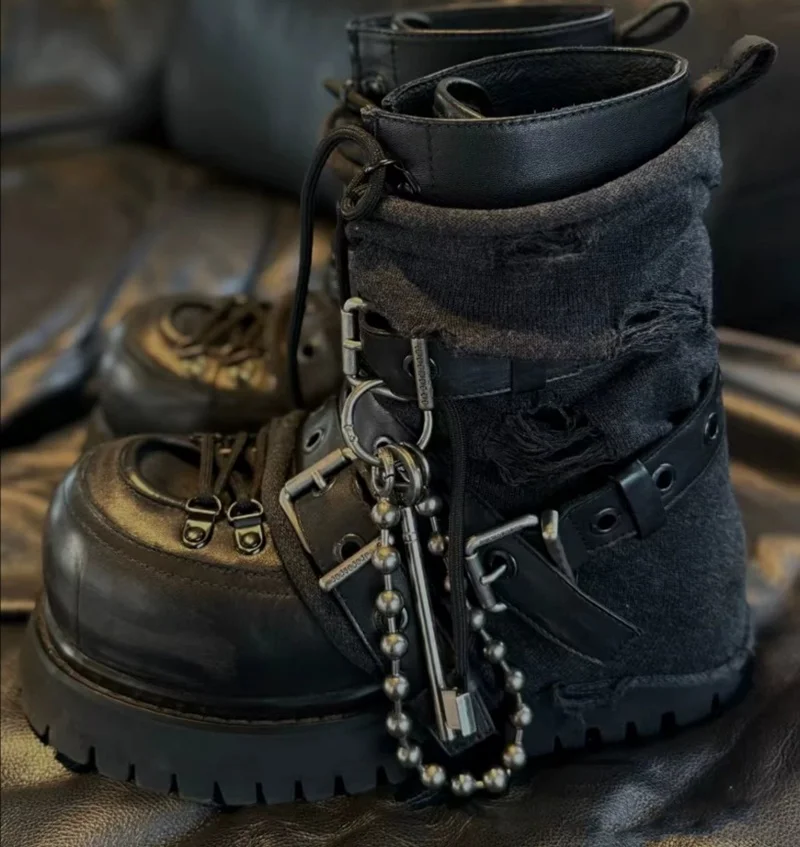 Men's Retro Thick Soled Motorcycle Boots Man Metal Chain Dark Black Ankle Boots Belt Strap Cool Punk Short Boots Platform Shoes