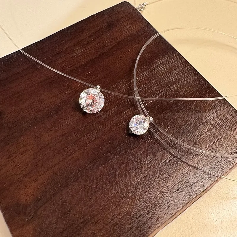 Fashion Shiny imtation Crystal Necklace Zircon Pendant Transparent Fishing Line Invisible Ladies Necklace Jewelry Clavicle Chain