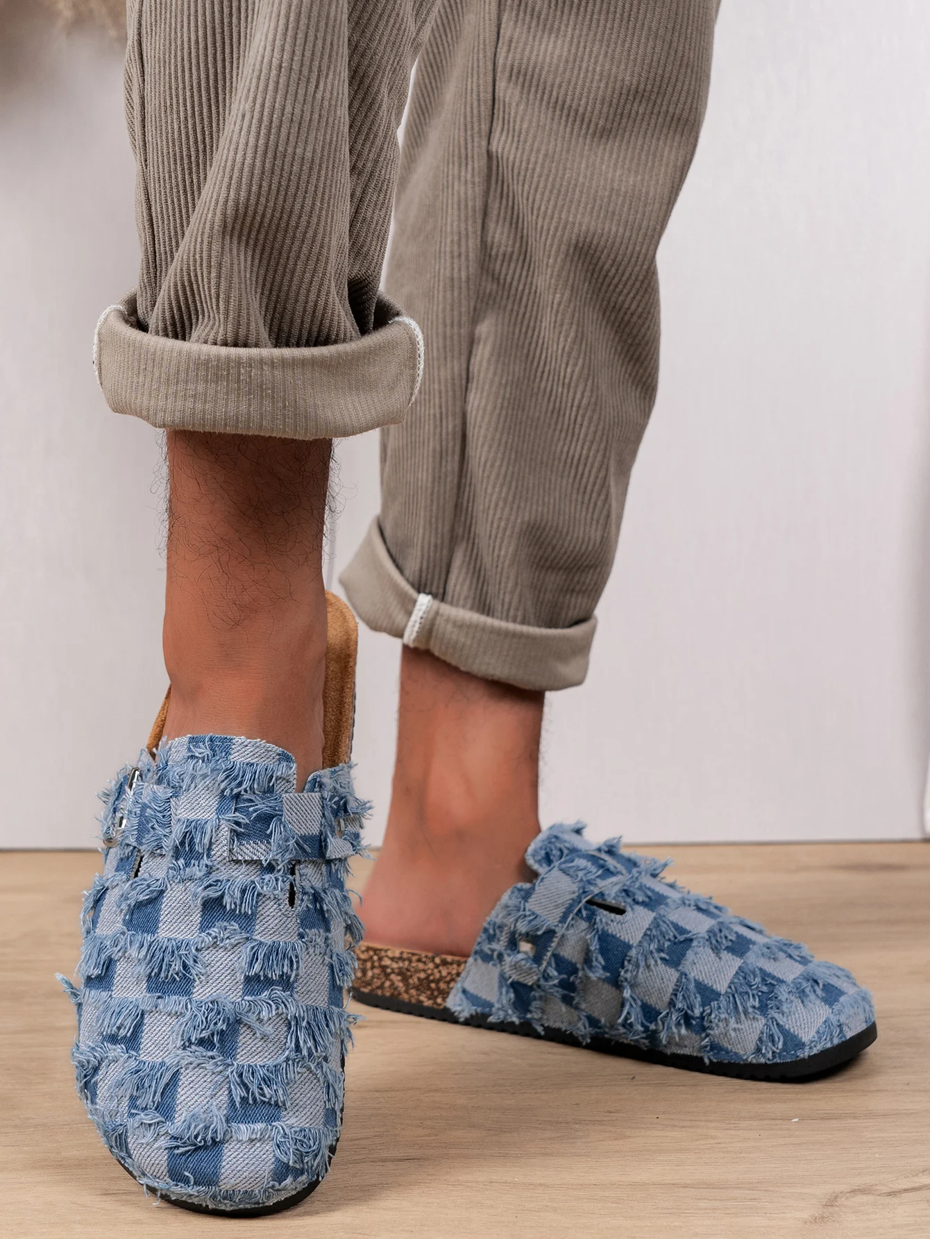 Men's Mule Shoes, New Spring Vintage Slip-On Casual Loafers with Denim Upper, Cork Grain Closed-Toe Half-Slippers, Flat Slippers with Adjustable Buckle view 3