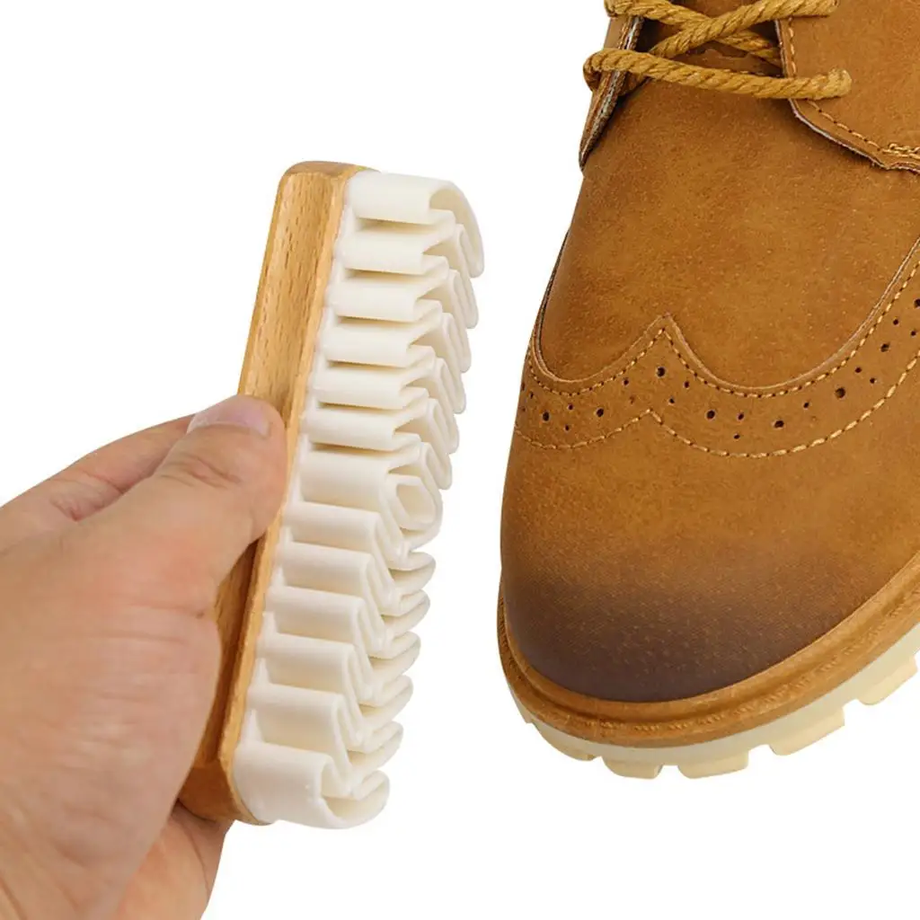 

Suede/ Nubuck Cleaning with Hard-wearing Crepe Brush with A Cleaning Eraser