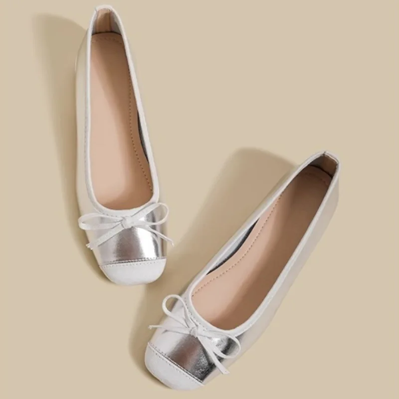 

Новые летние женские туфли Мэри Джейн из мягкой кожи — серебристые туфли на низком каблуке с бантом, французские балетки с неглубоким носком