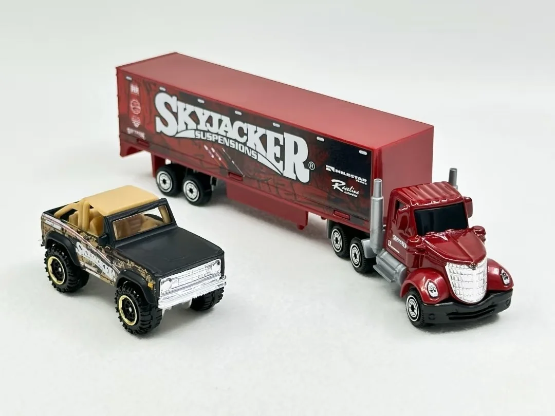 نموذج سيارة من خليط معدني لعلبة الثقاب - لعبة City Hero Racing Fedex Mb1026 نموذج مقياس سيارة قابل للجمع غير يتم التحكم فيه عن طريق الراديو #2