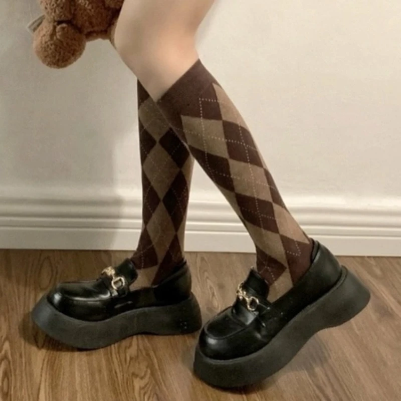 Calcetines de tubo primavera y otoño 2025 invierno nuevo desodorante rómbico estilo universitario Jk calcetines de pantorrilla medias calcetines fríos y cálidos