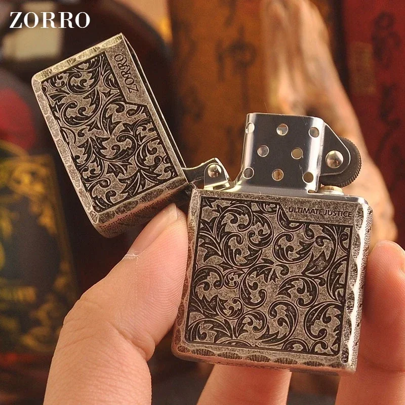 

Винтажная латунная керосиновая ветрозащитная зажигалка ZORRO, цвет античного серебра, с рифленой поверхностью и изысканным гравированным узором, элитный подарок для мужчин