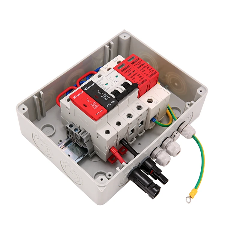 Kotak kombinasi PV fotovoltaik surya 600V, kotak kombinasi mit Blitzschutz 1 Eingang 1 aus DC 600V Sicherung mcb spd wasserechte IP65