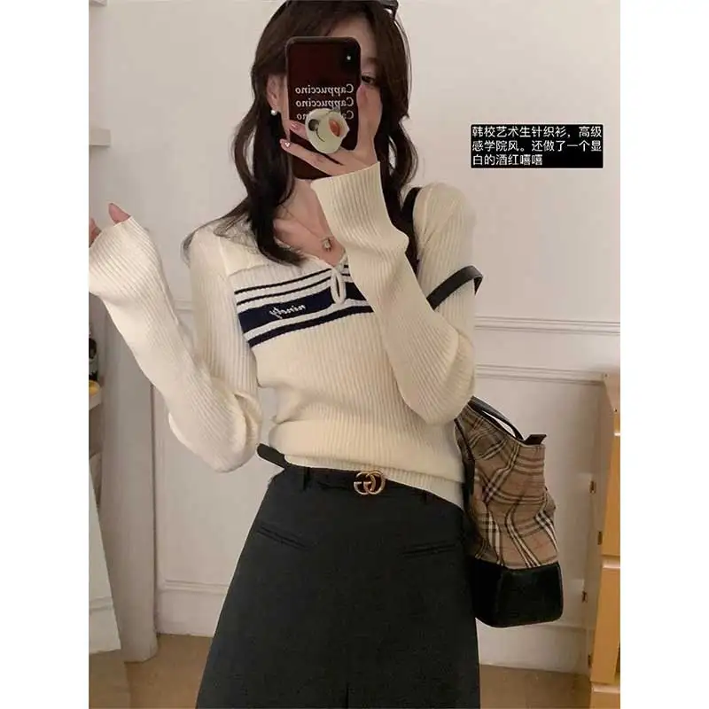 

Women Clothes Spring Autumn Fashion Simplicity All-match Lace Patchwork Solid Color Slash Neck Knitting Cardigan Two-piece Set