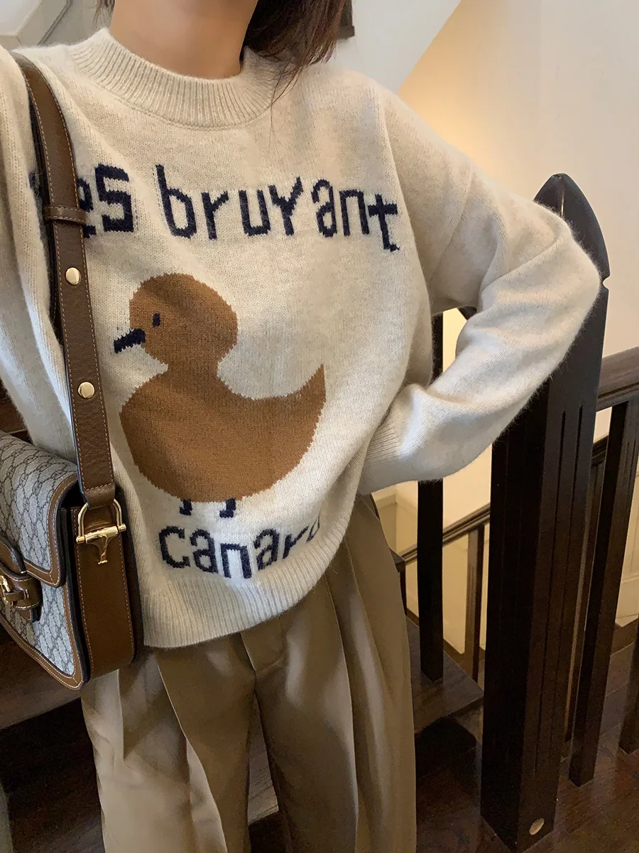 

Свитер-футболка Tina Du Raccoon: Модный женский зимний трикотаж для многослойных образов, комфортный и мягкий (00%)