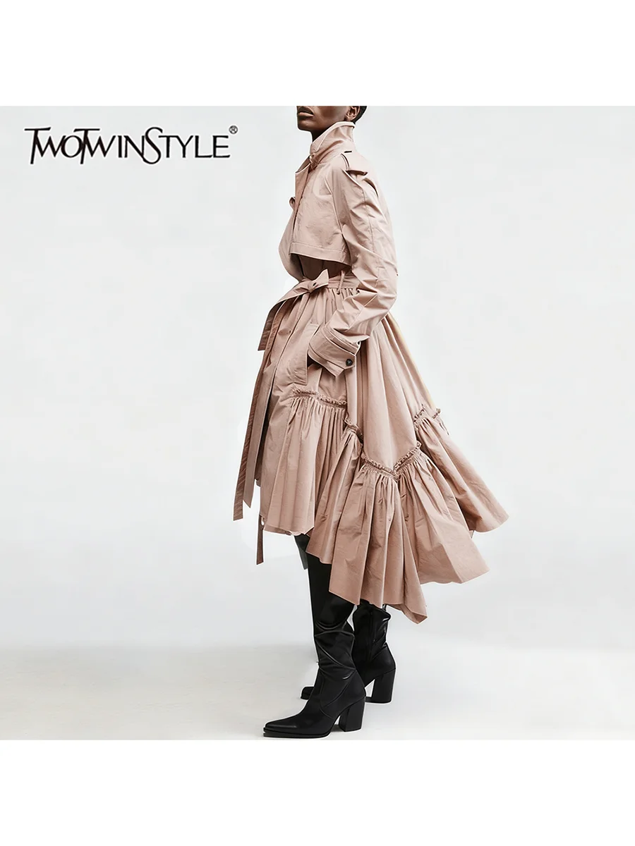 

TWOTWINSTYLE утягивающие элегантные женские плащи с оборками и складками для похудения, длинные плащи с лацканами, лоскутные элегантные женские плащи на шнуровке