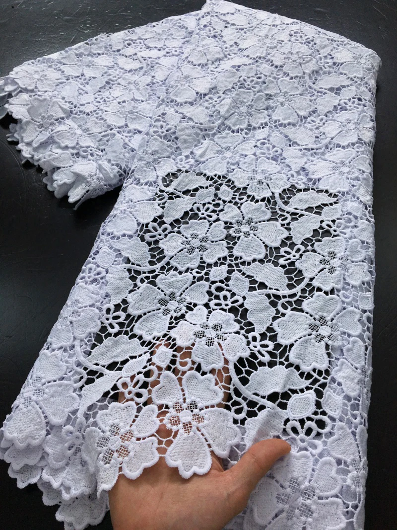 

2025 High Quality White African Guipure Cord Lace Fabric Nigerian Water Soluble Lace for Women Evening Party Dresses Sew TY3610
