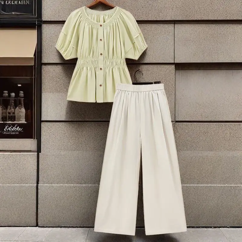 بلوزة بأكمام منتفخة خضراء جديدة ورقيقة للنساء تصميم كوري صيفي قميص بأكمام قصيرة وخصر قصير للتخسيس