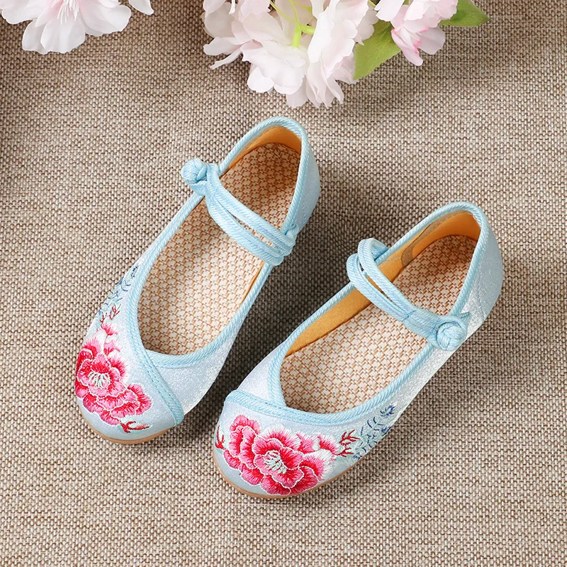 

Kids Embroidered Hanfu Shoes Girls Chinese Style Cotton Cloth Shoes Children Comfortable soft-soled Flat princess Shoes red pink