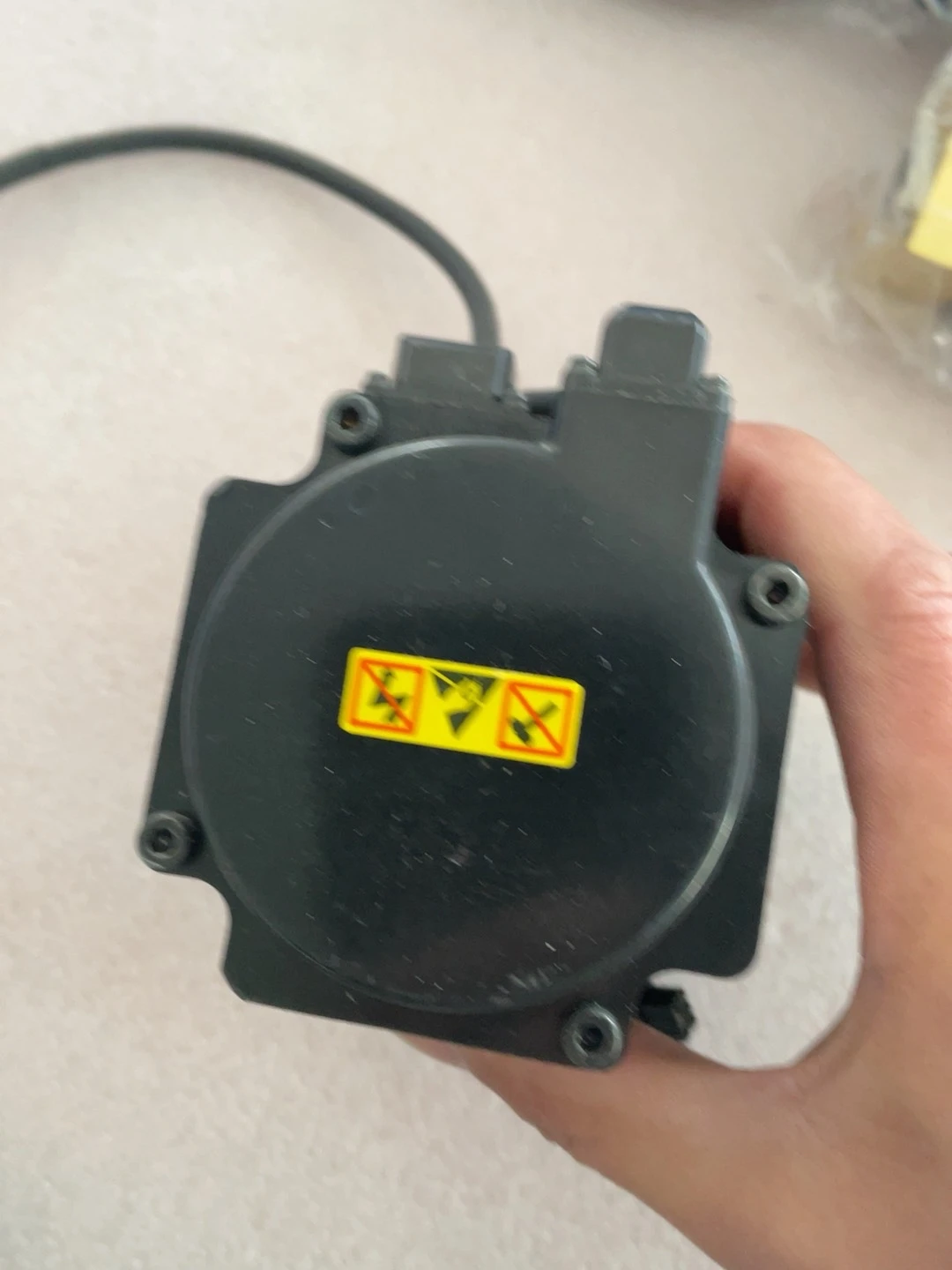 R2AA08075FXH00 Servo Drive for Sanyo R2AA08075FXH00