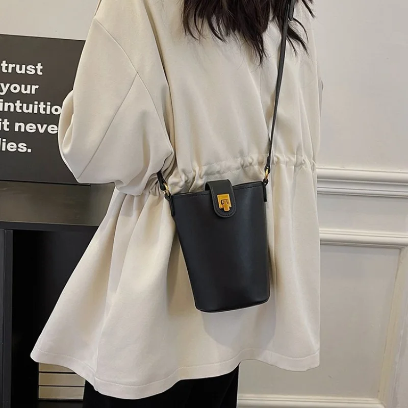 

2025 New High-end Ladies Leather Crossbody Handbag Luxury Brand Famous Designer Classic Vintage Paris​