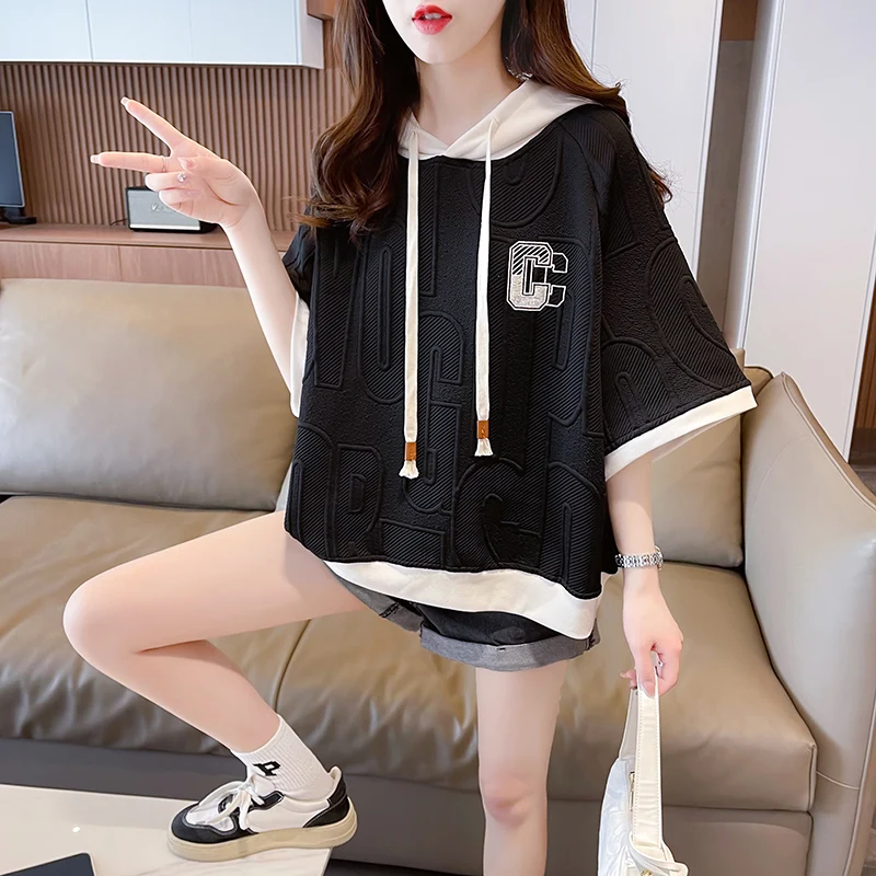 Hooded short-sleeved T-shirt women 2024 new summer Korean version of loose niche design sense small man color contrast top