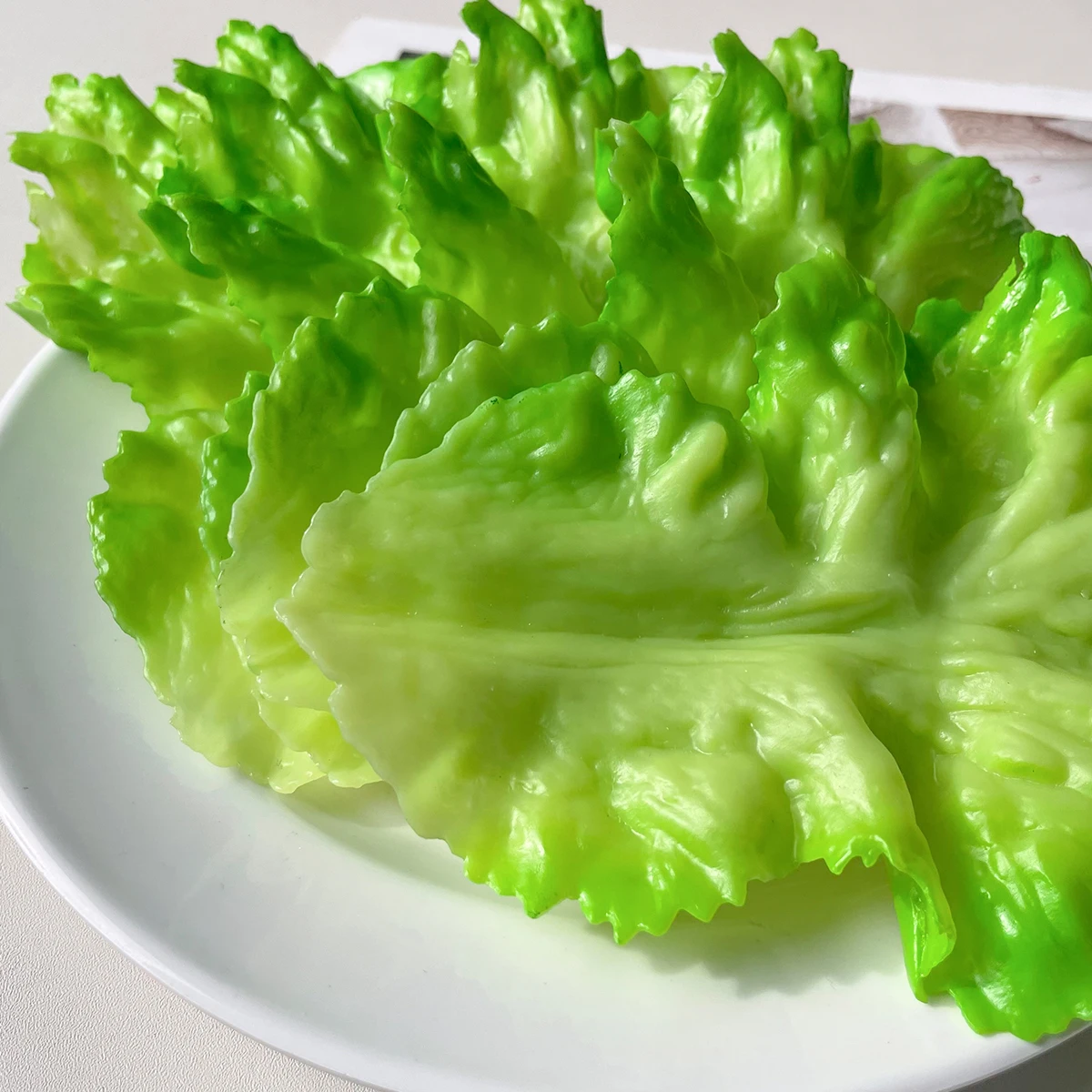 Realistisches gefälschtes Salatblatt – künstliches PVC-Gemüse zur Präsentation von Lebensmitteln, Fotografie-Requisiten, Küchendekoration, DIY-Handwerk – Detail 7