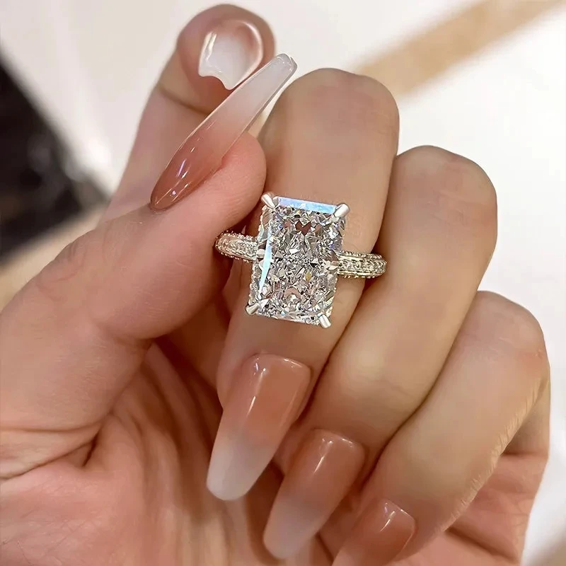 Huitan Crystal Square Cubic Zirconia Women Rings Luxury Silver Color High Quality Wedding Band Accessories Engagement Jewelry