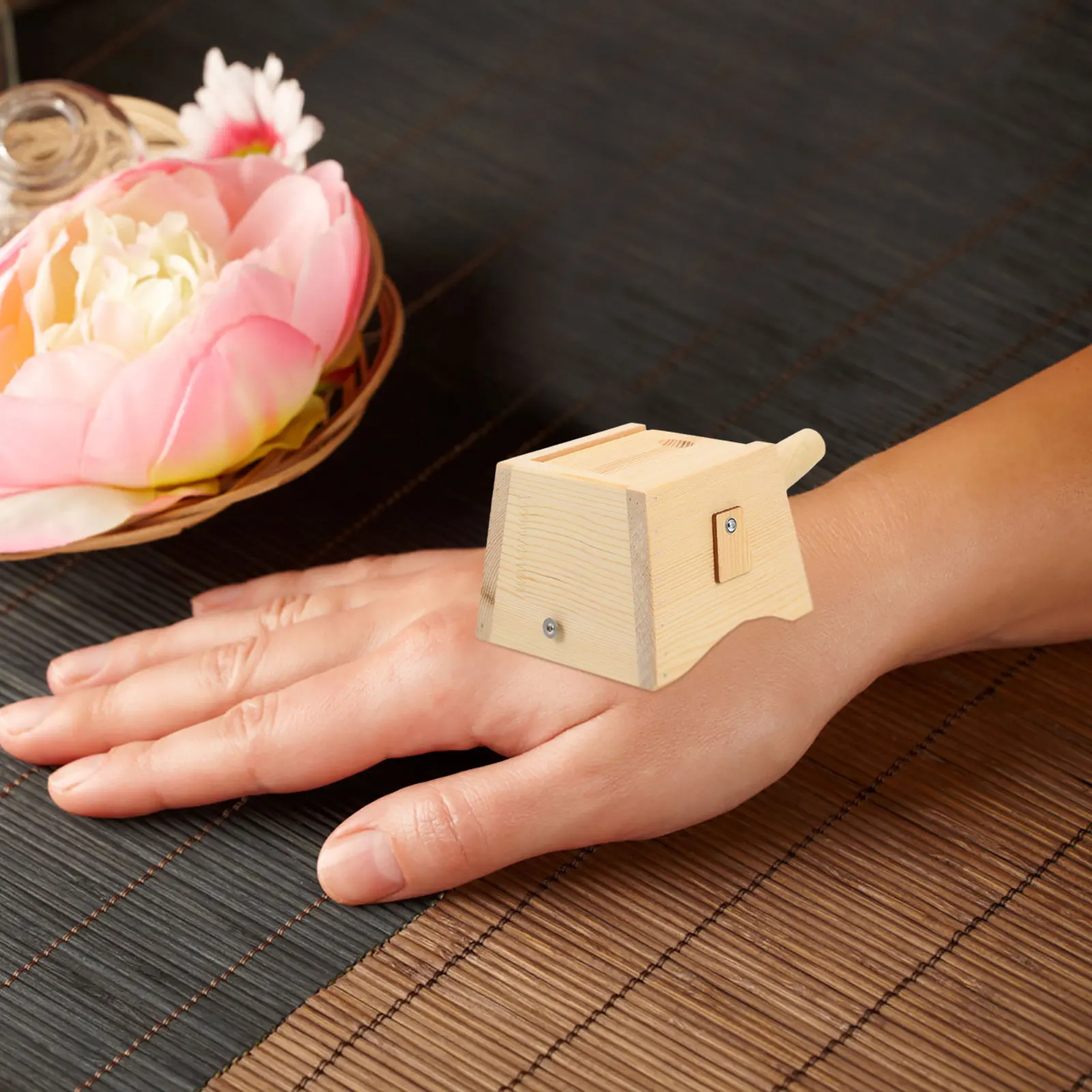 

Moxibustion Box Wood Massage Tool Moxa Body Relaxation Massager Stick Holder Body Relaxation Massager Wooden Container
